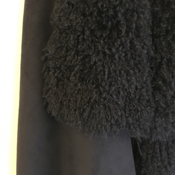 Faux Fur Vest - Picture 5 of 6